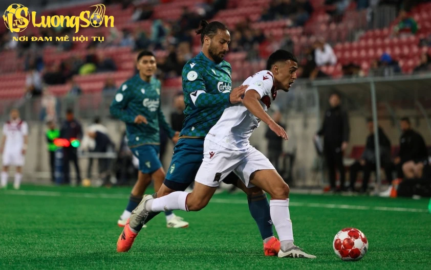 York United dù có phong độ không mấy ổn định vẫn được đánh giá cao hơn Valour